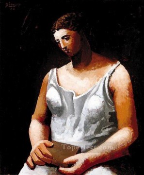 パブロ・ピカソ Painting - 白衣の女 1922年 パブロ・ピカソ